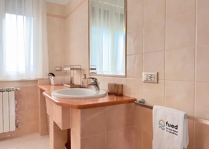 Διαμέρισμα Se216 - Senigallia, Ampio E Luminoso Quadrilocale Vicino Al Mare Σενιγκάλια