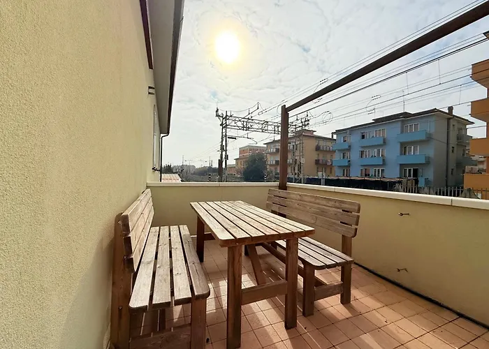 Appartement Se216 - Senigallia, Ampio E Luminoso Quadrilocale Vicino Al Mare *